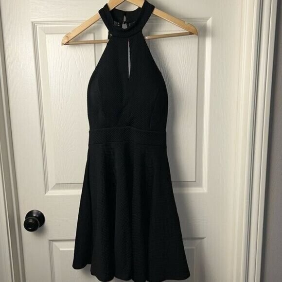 Altar'd State Black Textured Fit & Flare Halter Lace Back Skater Dress Small - Picture 2 of 11
